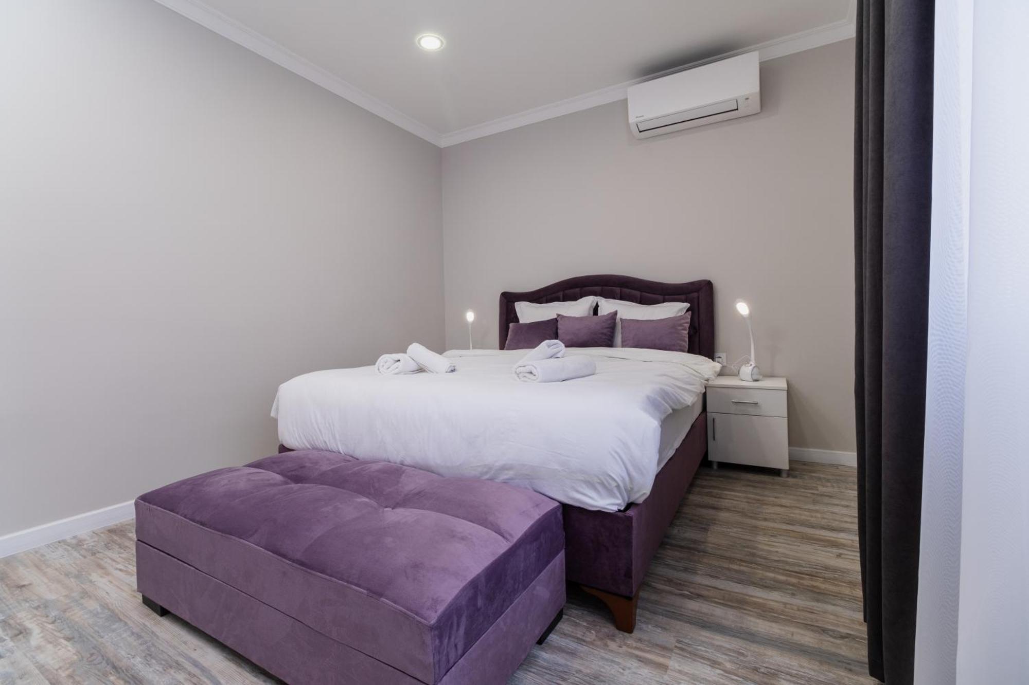 Gorgeous 2-Bedroom Apartment Plovdiv Esterno foto